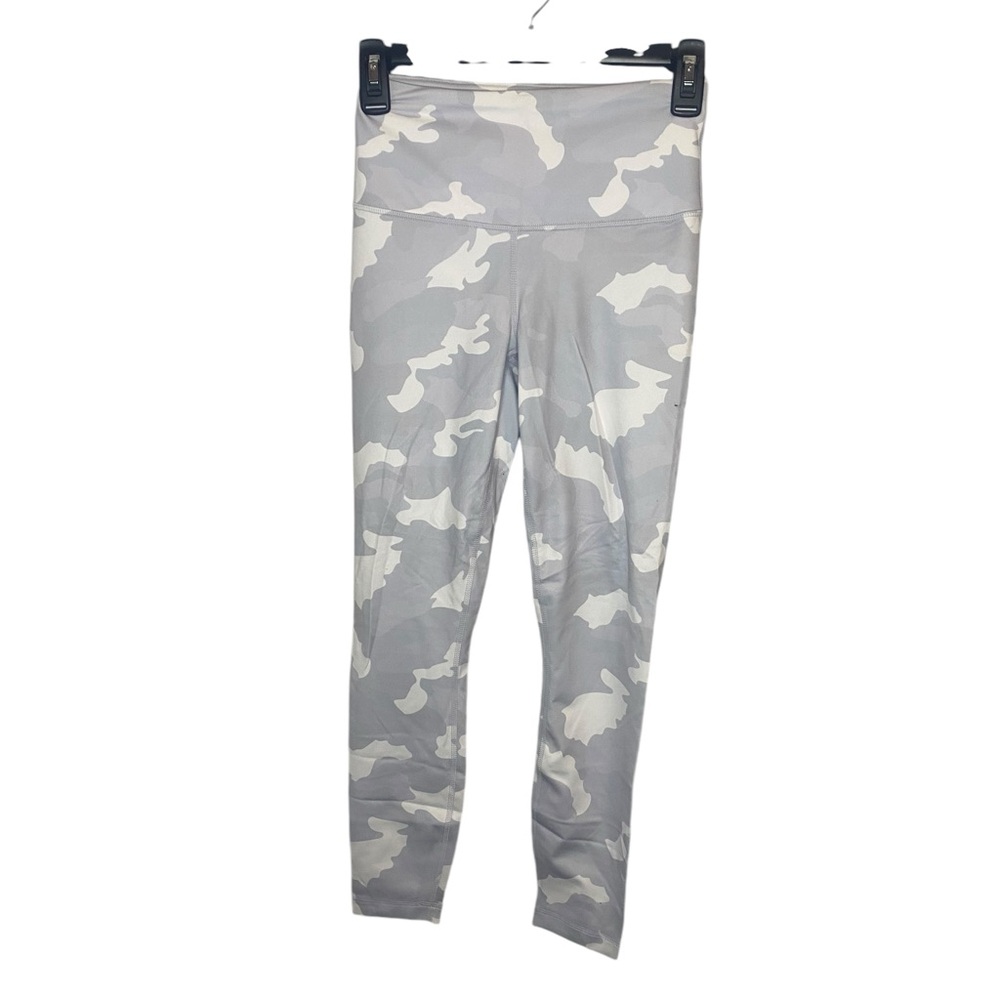 Yogalicious - Snow White Camo Yoga Pants XS
